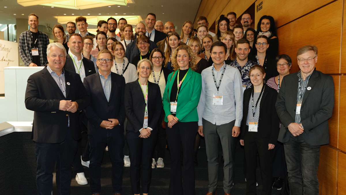 Gruppenbild Preisträger und Jury des  Young Professionals Programm ©: m:con/SabineKress